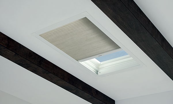 Sonner blinds on ceiling window